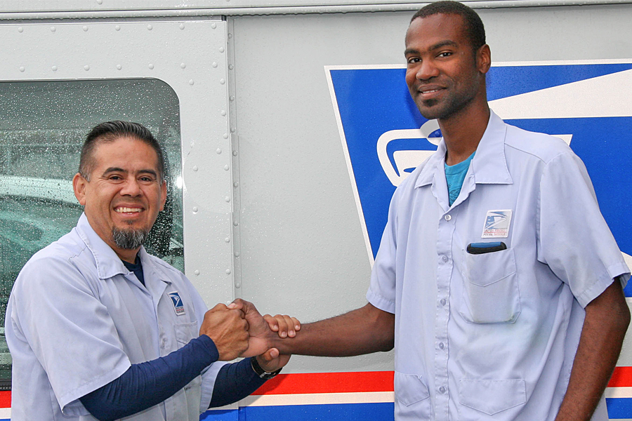 South Gate City, CA, Letter Carrier Ramon Perez received help from City Carrier Assistant Brian Williams during a dangerous situation.