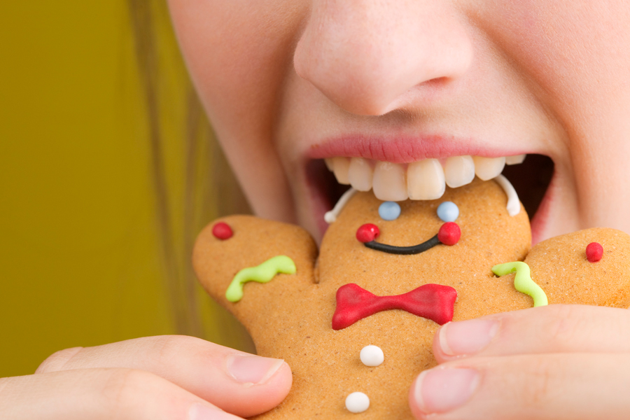 Maybe you should put down that gingerbread man and pick up an apple instead?