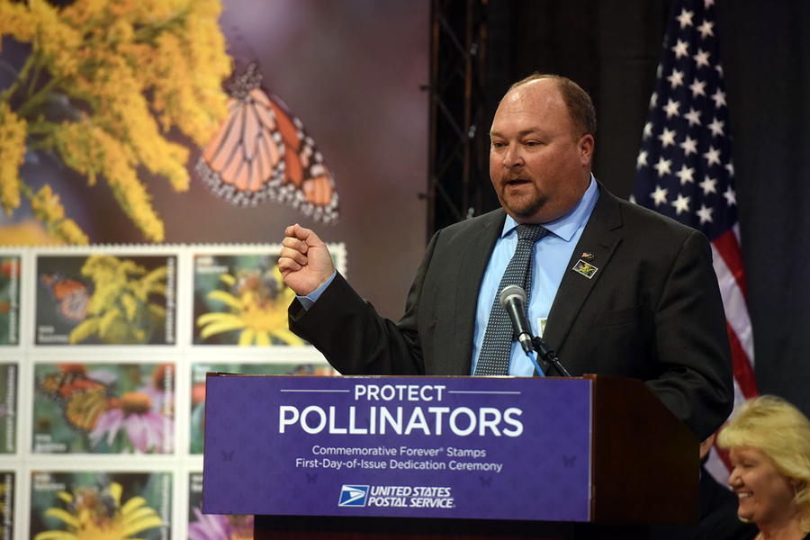 'Protect Pollinators'