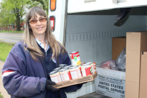 Bellville, MI, Letter Carrier Tina DeBord