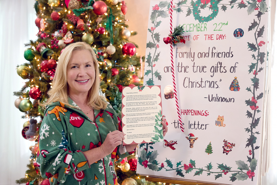 Angela Kinsey stars in “Confessions of a Christmas Letter,” a new Hallmark Channel movie.