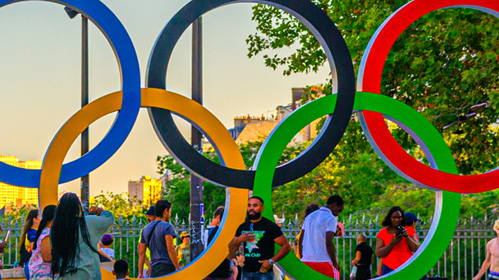A sculpture of the Olympic rings