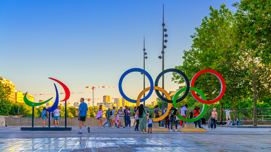 A sculpture of the Olympic rings